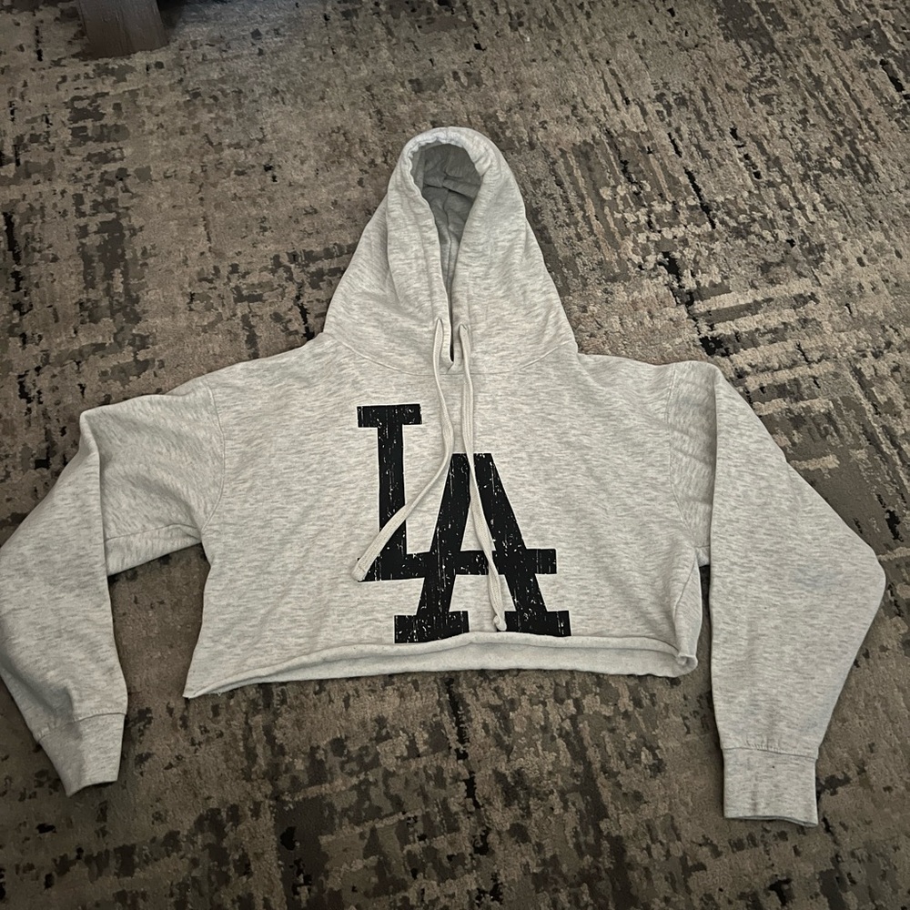 LA crop hoodie